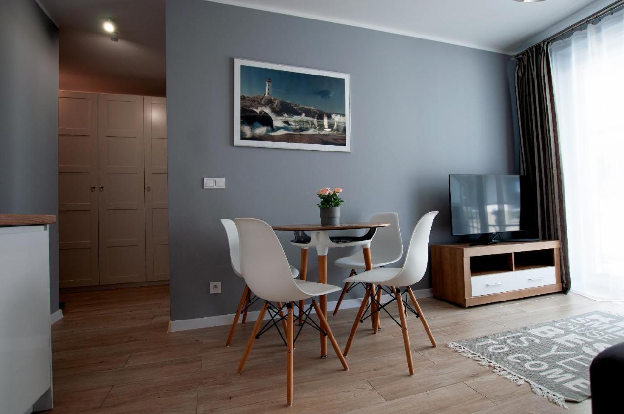 Apartament Ikar - 2 Pokojowy Przy Morzu Z Balkonem Pobierowo Bagian luar foto