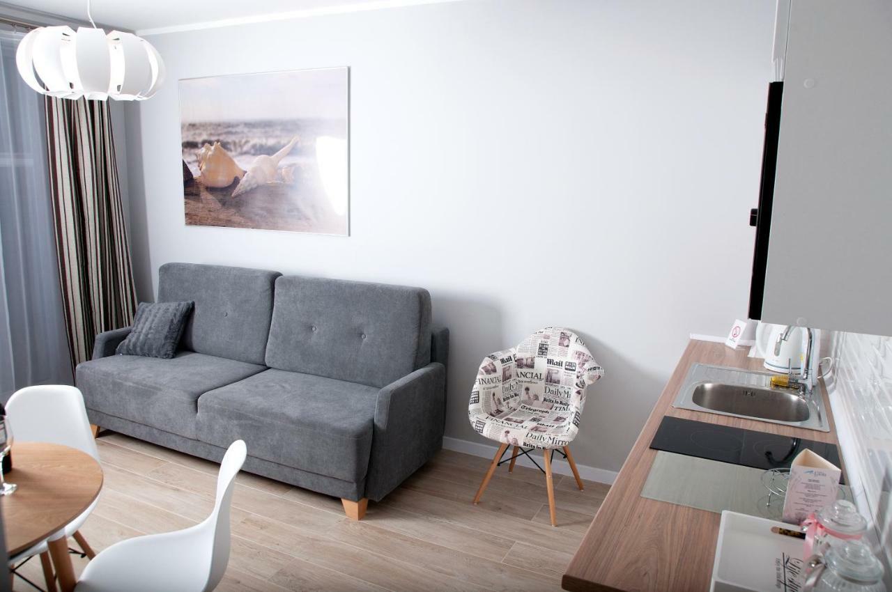 Apartament Ikar - 2 Pokojowy Przy Morzu Z Balkonem Pobierowo Bagian luar foto